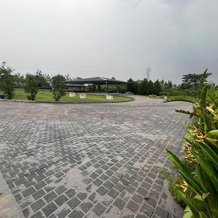 White Lake Resort Bilikere Exterior foto